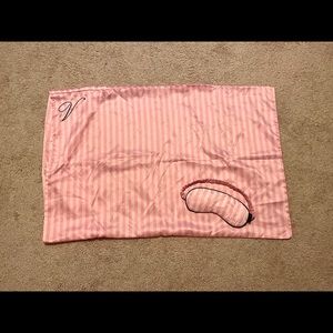 NWOT Victoria’s Secret Satin Pillowcase & Eyemask